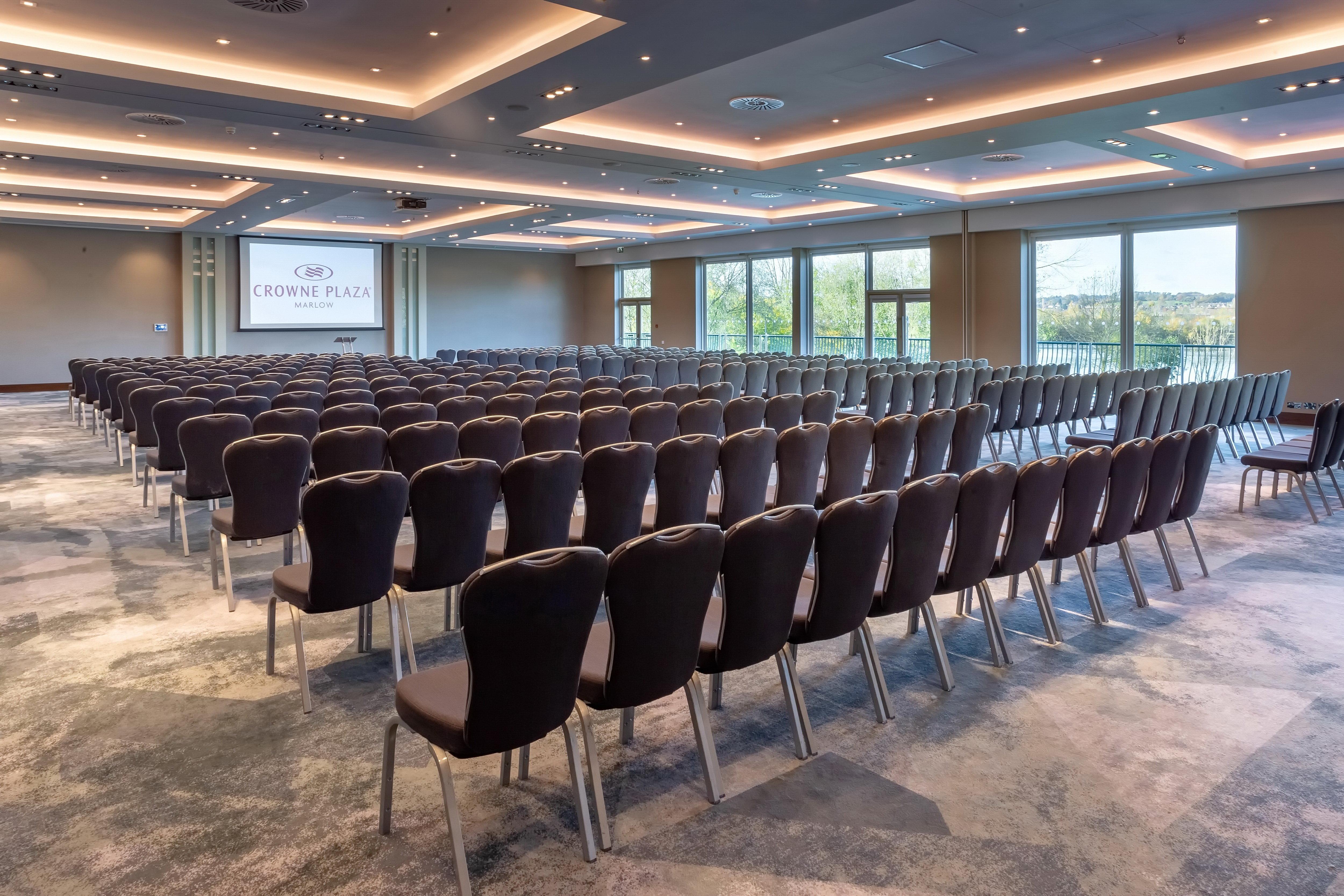 Crowne Plaza Marlow By Ihg Exterior foto