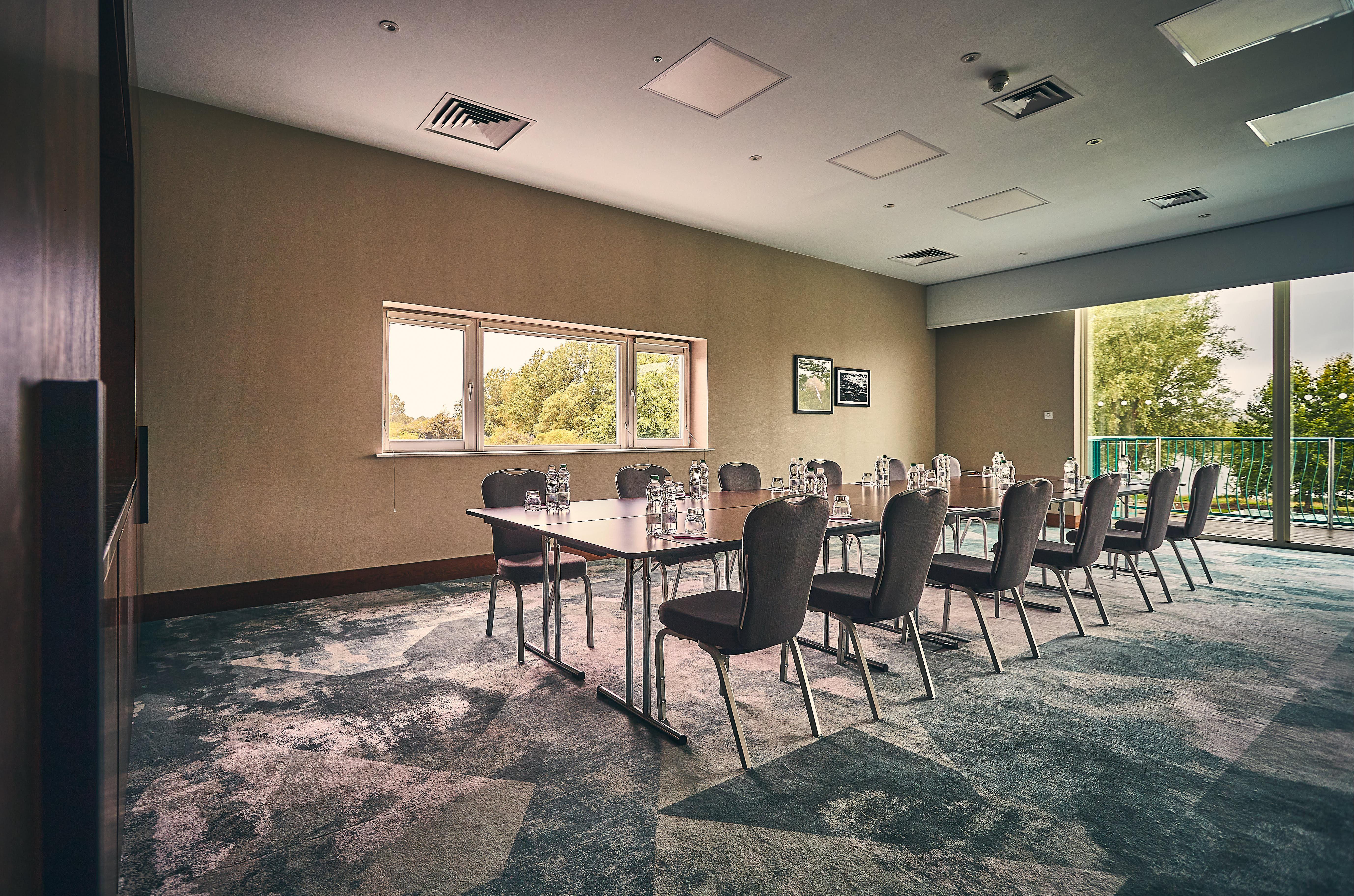 Crowne Plaza Marlow By Ihg Exterior foto