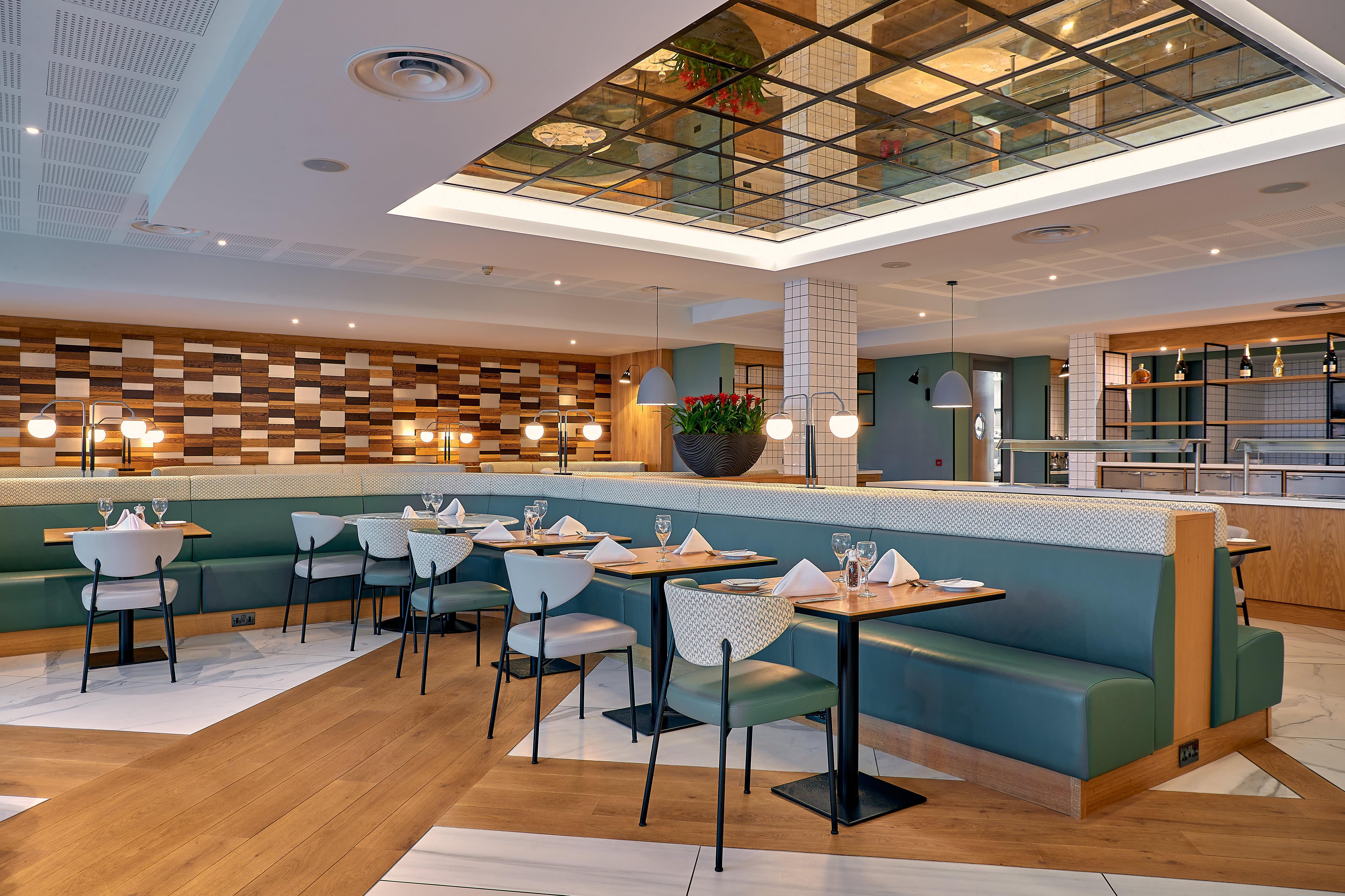 Crowne Plaza Marlow By Ihg Exterior foto